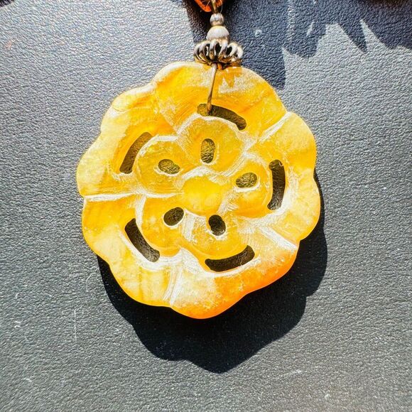 Agate Carved Pendant Tiger's Eye Cluster Knotted Necklace Sterling Lobster Clasp - Picture 8 of 12